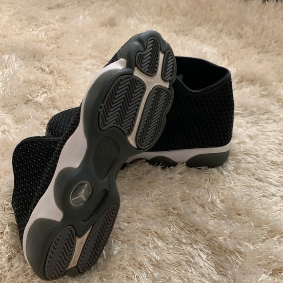 Nike Jordan - Picture 2 of 2